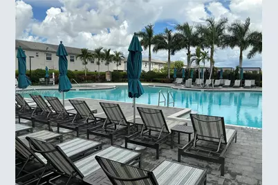 1070 SE 26th Ter #1070, Homestead, FL 33035 - Photo 17