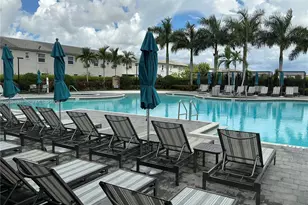 1070 SE 26th Ter, Homestead, FL 33035 - Photo 17