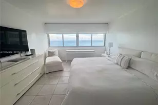 7135 SE Collins Ave, Miami Beach, FL 33141 - Photo 9