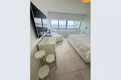 7135 SE Collins Ave #1806, Miami Beach, FL 33141 - Photo 11