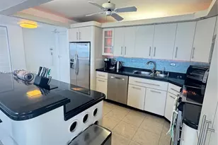 7135 SE Collins Ave, Miami Beach, FL 33141 - Photo 7