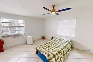 9940 SW 48th St, Miami, FL 33165 - Photo 13