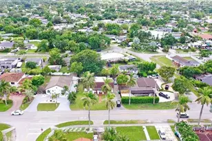 9940 SW 48th St, Miami, FL 33165 - Photo 29
