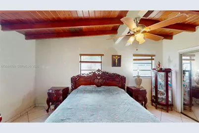 9940 SW 48th St, Miami, FL 33165 - Photo 11