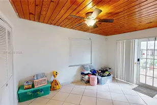 9940 SW 48th St, Miami, FL 33165 - Photo 17