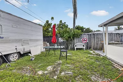 4351 SW 22nd St, Fort Lauderdale, FL 33317 - Photo 35