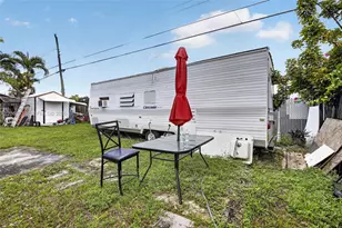 4351 SW 22nd St, Fort Lauderdale, FL 33317 - Photo 37