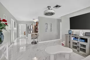 4351 SW 22nd St, Fort Lauderdale, FL 33317 - Photo 5