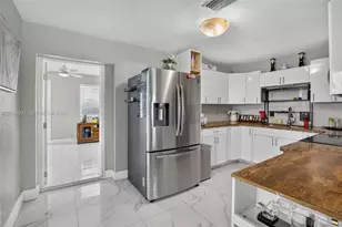 4351 SW 22nd St, Fort Lauderdale, FL 33317 - Photo 9
