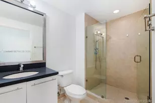 90 SW 3rd St, Miami, FL 33130 - Photo 9