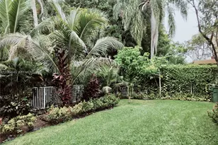15842 SW 14th St, Pembroke Pines, FL 33027 - Photo 35