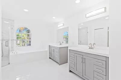 15842 SW 14th St, Pembroke Pines, FL 33027 - Photo 21