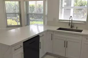15842 SW 14th St, Pembroke Pines, FL 33027 - Photo 13