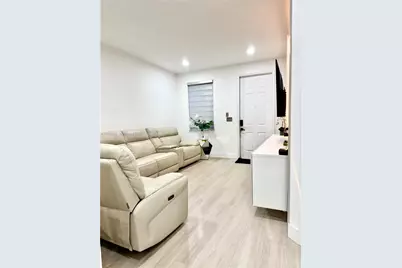 7796 NW 114th Pl, Doral, FL 33178 - Photo 5