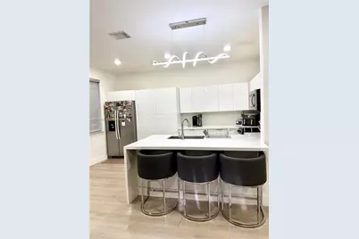 7796 NW 114th Pl, Doral, FL 33178 - Photo 11