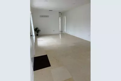 3270 NW 196th Ln, Miami Gardens, FL 33056 - Photo 5