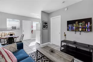 105 SW 5th Ct, Dania Beach, FL 33004 - Photo 3