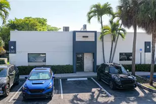 8119 NW 33rd St, Doral, FL 33122 - Photo 1