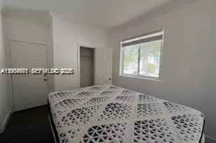 7920 Harding Ave, Miami Beach, FL 33141 - Photo 9