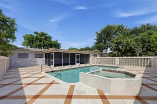 4200 Hayes St, Hollywood, FL 33021 - Photo 17