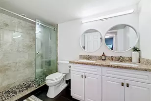 7547 NW 79th Ave, Tamarac, FL 33321 - Photo 19