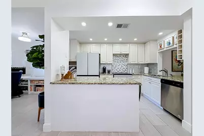 7547 NW 79th Ave #312, Tamarac, FL 33321 - Photo 9