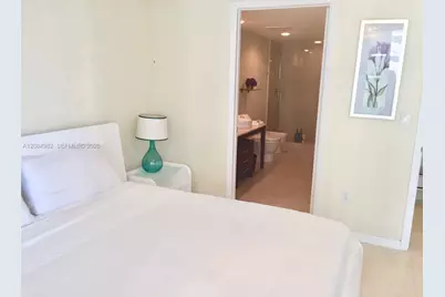 495 Brickell Ave #3410, Miami, FL 33131 - Photo 7