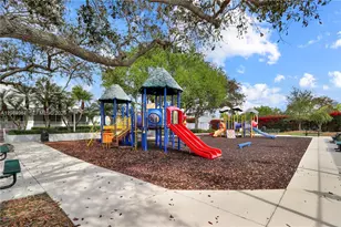 13790 SW 147th Cir Ln, Miami, FL 33186 - Photo 11
