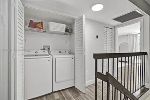 685 NE 206th Terrace, Miami, FL 33179 - Photo 21