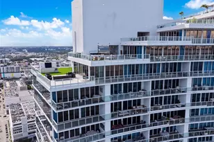 2020 N Bayshore Dr, Miami, FL 33137 - Photo 21