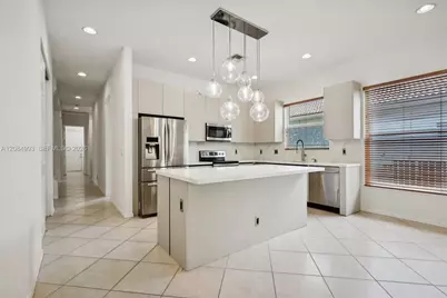 4460 Mariners Cove Dr, Wellington, FL 33449 - Photo 9