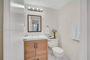 150 SW 134th Way, Pembroke Pines, FL 33027 - Photo 15