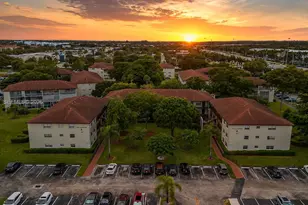 150 SW 134th Way, Pembroke Pines, FL 33027 - Photo 19