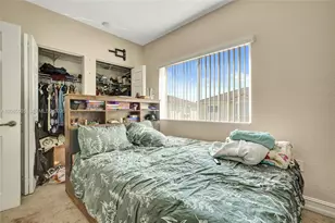 7985 NW 8th St, Miami, FL 33126 - Photo 23
