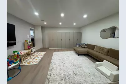 4827 SW 34th Ave, Hollywood, FL 33312 - Photo 13