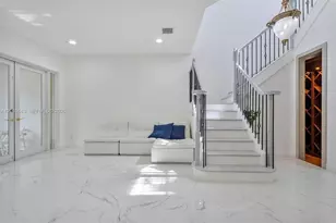 1382 Harbor View W, Hollywood, FL 33019 - Photo 15