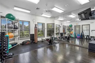 1382 Harbor View W, Hollywood, FL 33019 - Photo 53