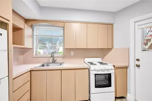 1631 NE Miami Gardens Dr, Miami, FL 33179 - Photo 3