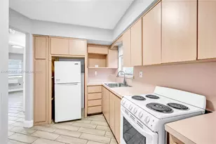 1631 NE Miami Gardens Dr, Miami, FL 33179 - Photo 5