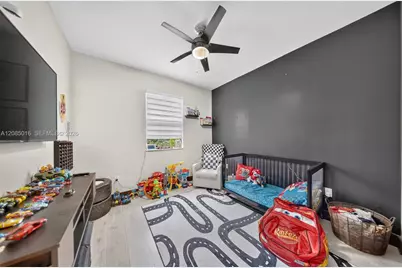 15490 NW 91st Ct #0, Miami Lakes, FL 33018 - Photo 19