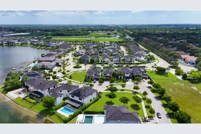 15490 NW 91st Ct #0, Miami Lakes, FL 33018 - Photo 35