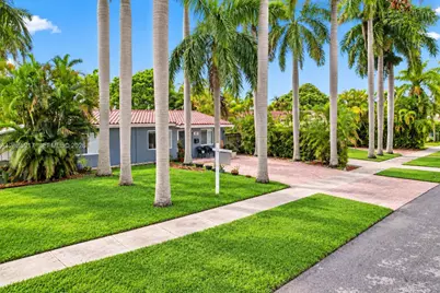 918 NE 4th St, Hallandale Beach, FL 33009 - Photo 37