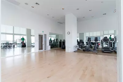 1040 Biscayne Blvd #1806, Miami, FL 33132 - Photo 37