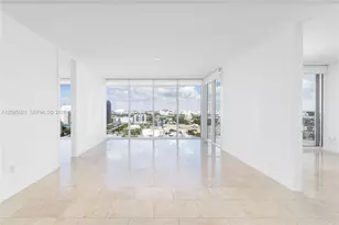1040 Biscayne Blvd, Miami, FL 33132 - Photo 1
