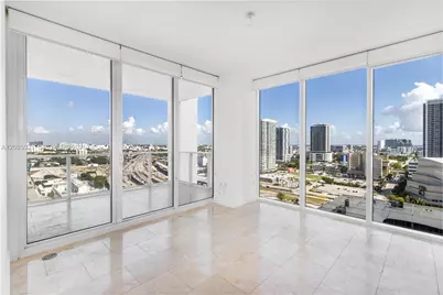 1040 Biscayne Blvd #1806, Miami, FL 33132 - Photo 9