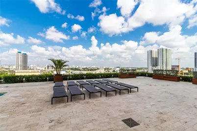 1040 Biscayne Blvd #1806, Miami, FL 33132 - Photo 35