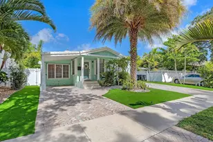 1621 NE 3rd Ct, Fort Lauderdale, FL 33301 - Photo 1