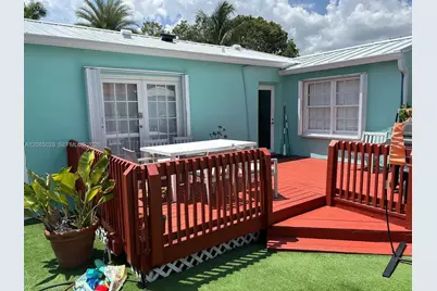 1621 NE 3rd Ct, Fort Lauderdale, FL 33301 - Photo 9
