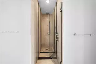 601 NE 27th St, Miami, FL 33137 - Photo 13