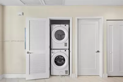 601 NE 27th St #1808, Miami, FL 33137 - Photo 17